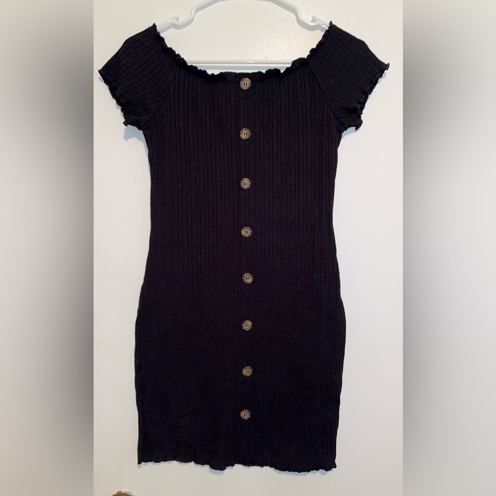 Women’s dress
